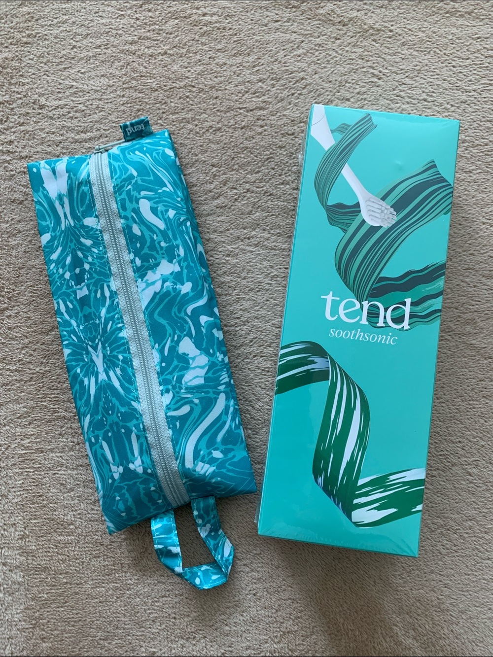 Tend Soothsonic Electric Toothbrush & travel kits